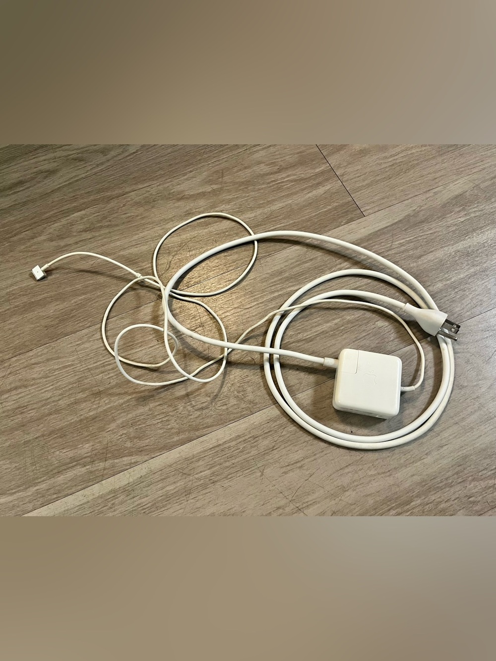 Apple Mac Charger with extension Power Cord 75”